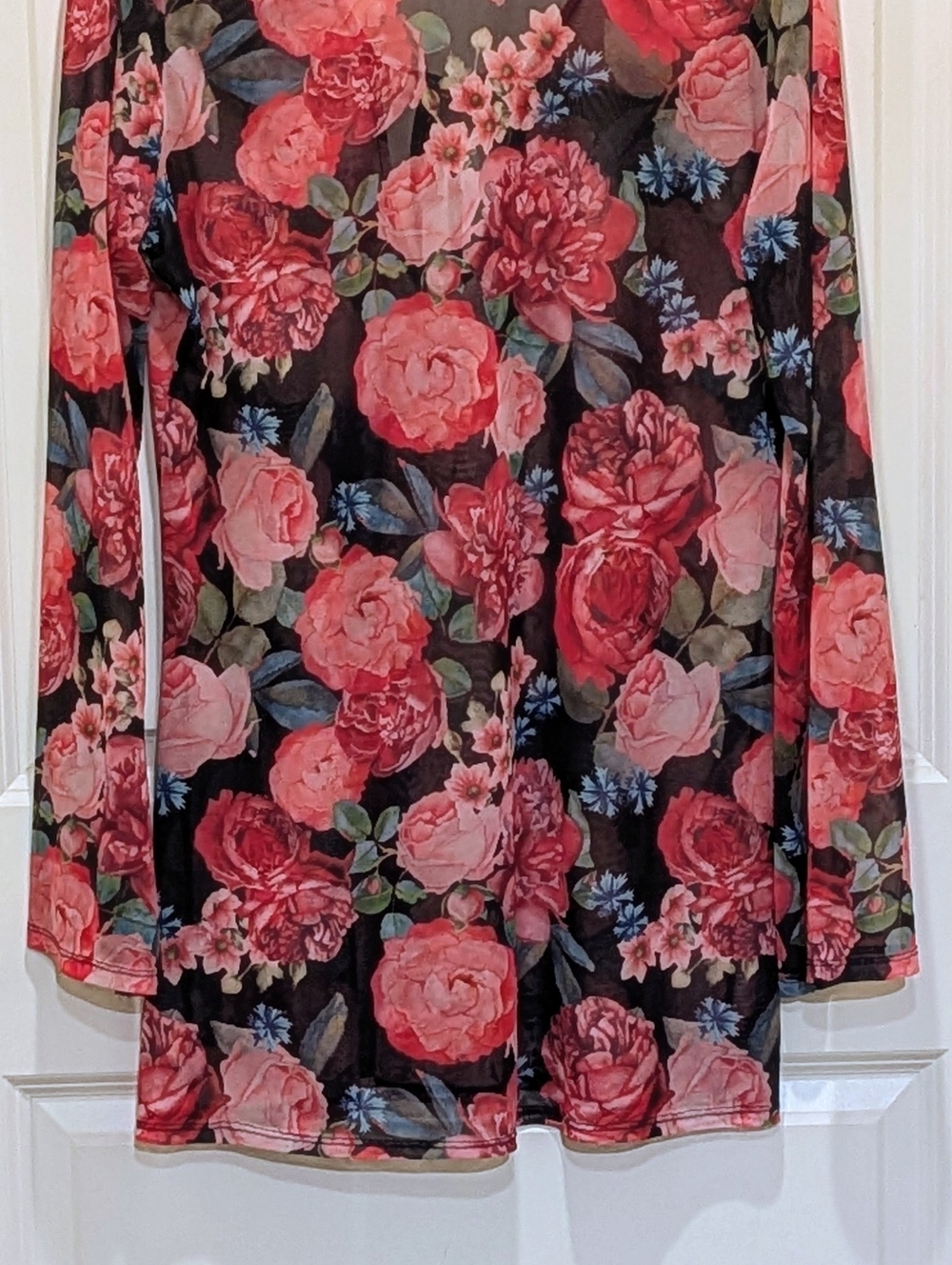 EUC La Vie En Rose Aqua M Sheer Black and Pink Rose Print Beach Dress - Picture 8 of 8
